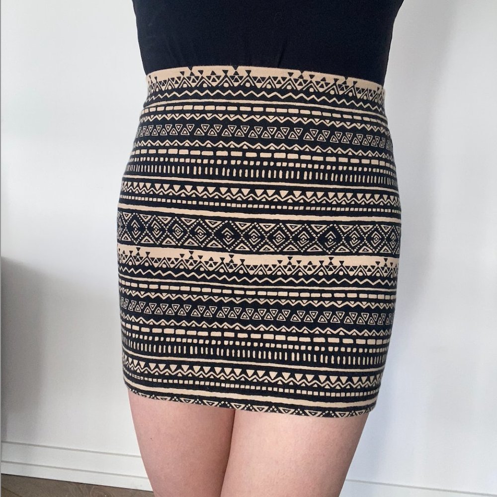 Patterened Pencil Skirt
